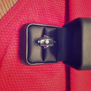 Vintage 10kt. YG Ladies Black Onyx Ring